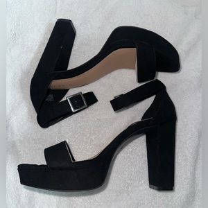 NWT Torrid Black Chunky Heeled Platform Sandal 11WW